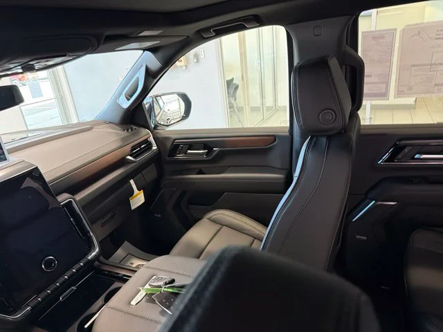 2027 GMC Yukon Denali - Photo 28