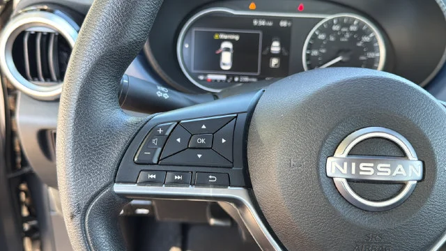 Used 2025  Nissan SV image 21