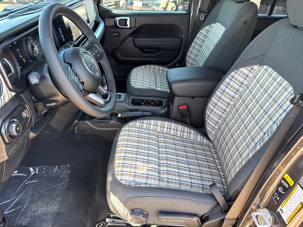 New 2026 Granite Crystal Metallic Clear-Coat Exterior Paint Jeep 85th Anniversary Edition image 26