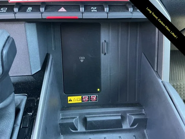 2025 Toyota Tundra Limited - Photo 24