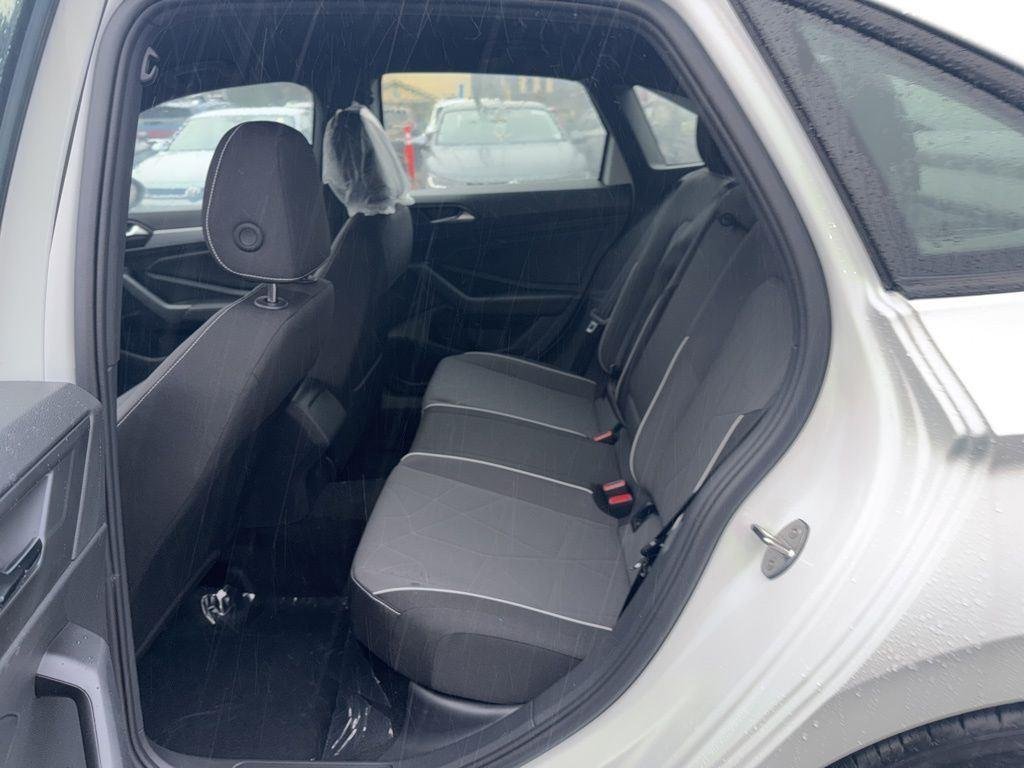 New 2026 Pure White Volkswagen 1.5T Sport image 6