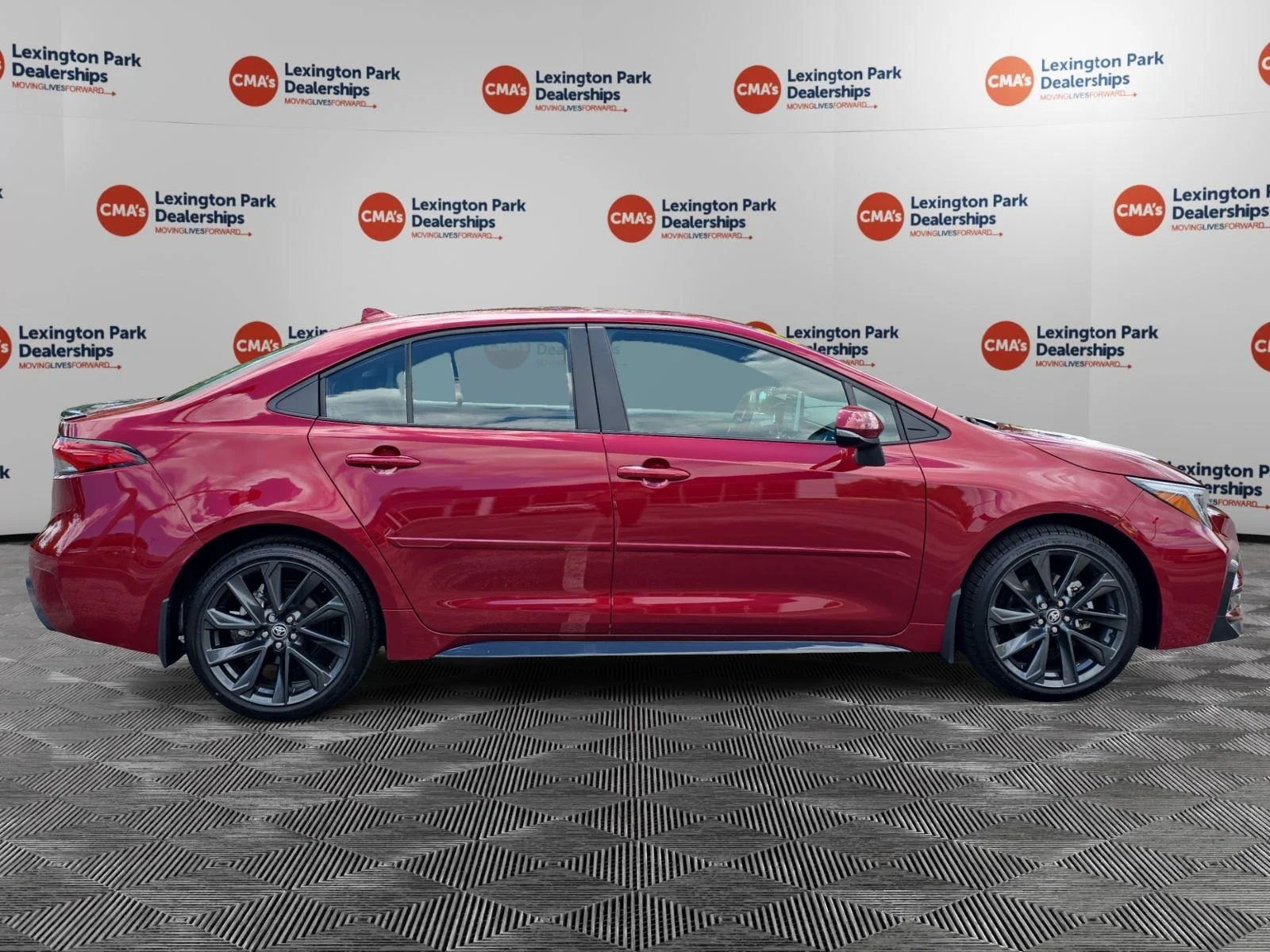 Used 2025 Ruby Flare Pearl Toyota XSE image 8