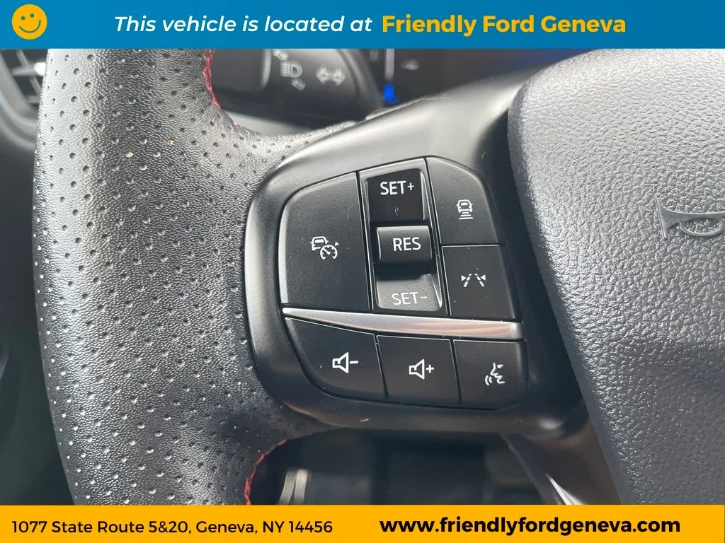 Used 2025 Carbonized Gray Metallic Ford ST-Line image 18