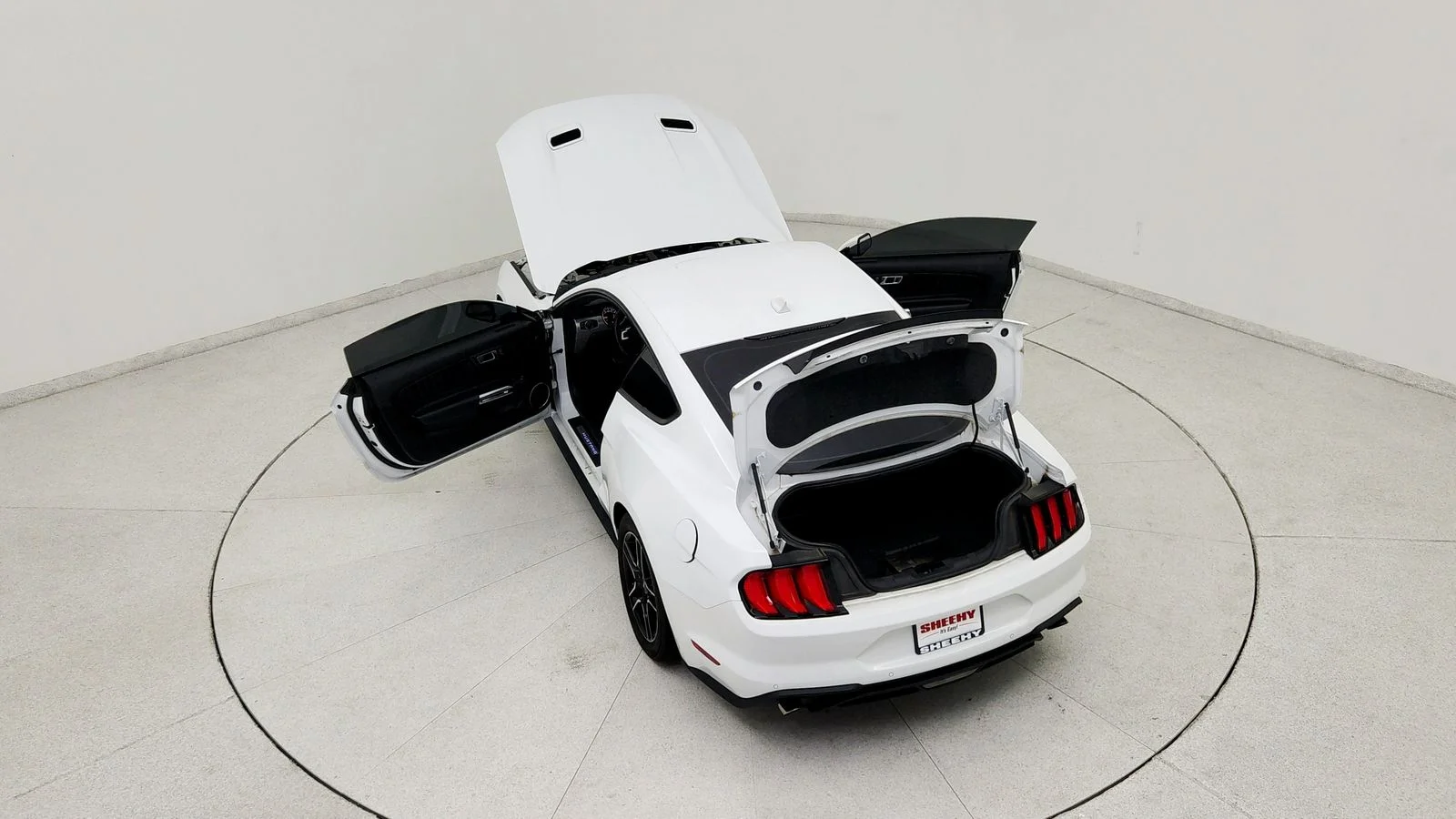 Used 2022 White Ford EcoBoost Premium image 23