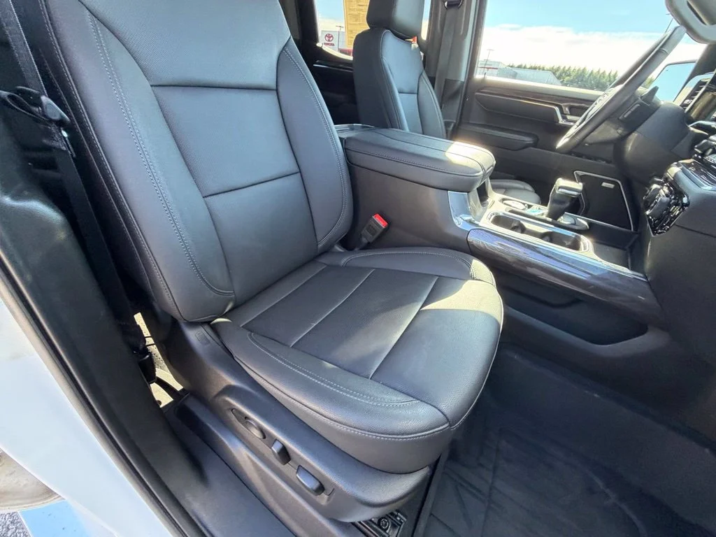 Used 2024 White Chevrolet LTZ image 38