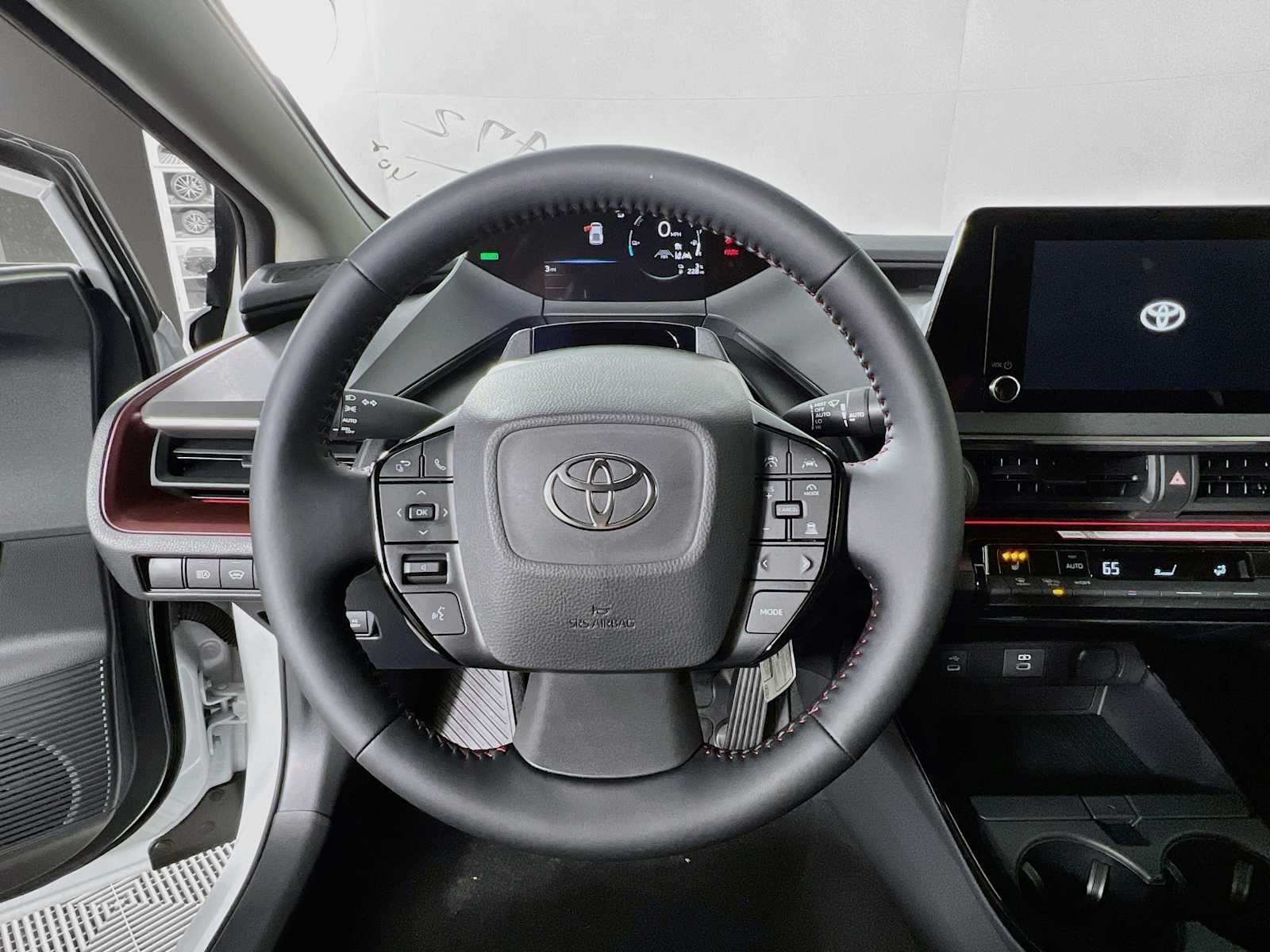 2026 Toyota Prius Plug-In Hybrid — photo 8