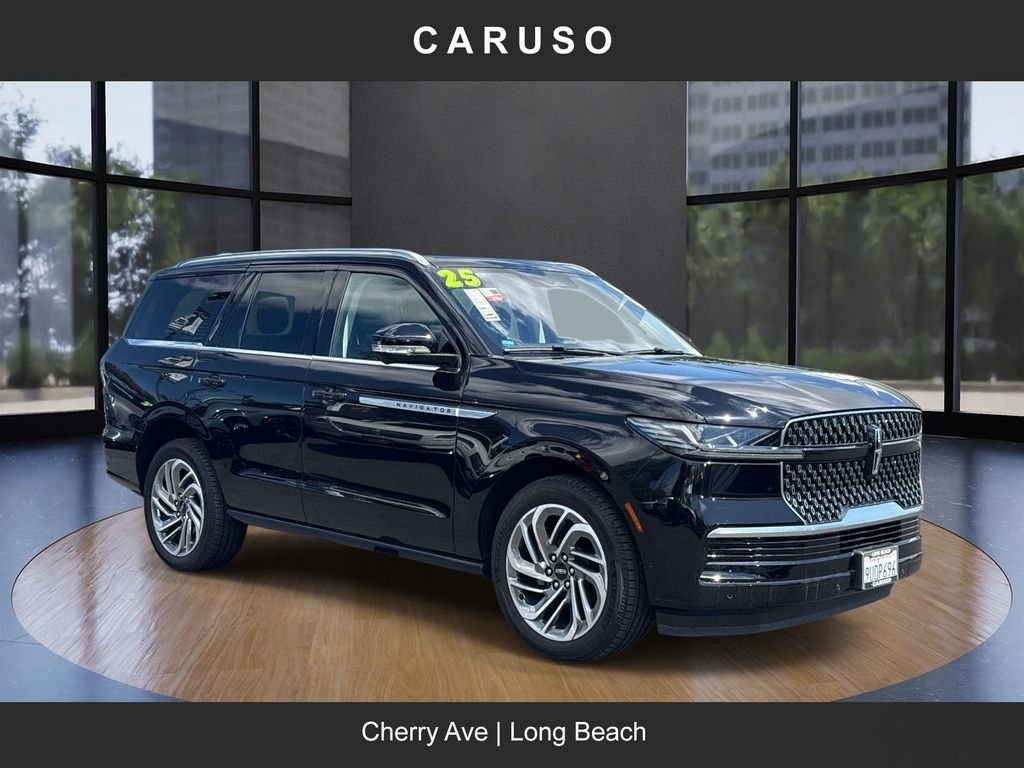 2025 Lincoln Navigator