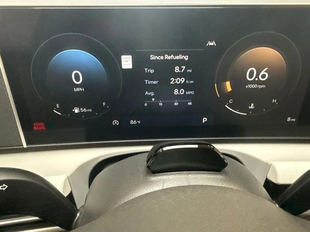 New 2026 Shimmering Silver Hyundai SEL Premium image 25
