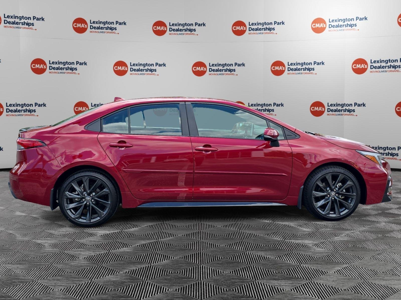 Used 2025 Ruby Flare Pearl Toyota XSE image 8