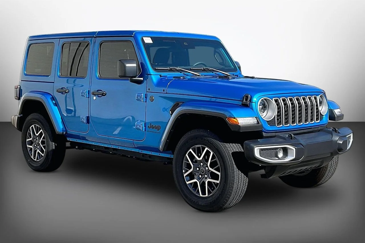 Certified Used 2025 Blue Jeep Sahara image 2