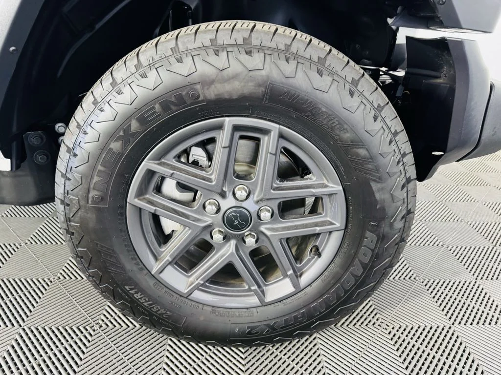 Used 2026 White Jeep Sport S image 29