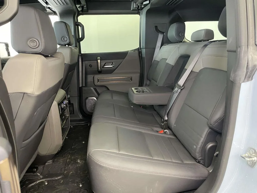 Used 2025 Blue GMC 2X image 16