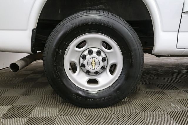 Used 2024 White Chevrolet Work Van image 14
