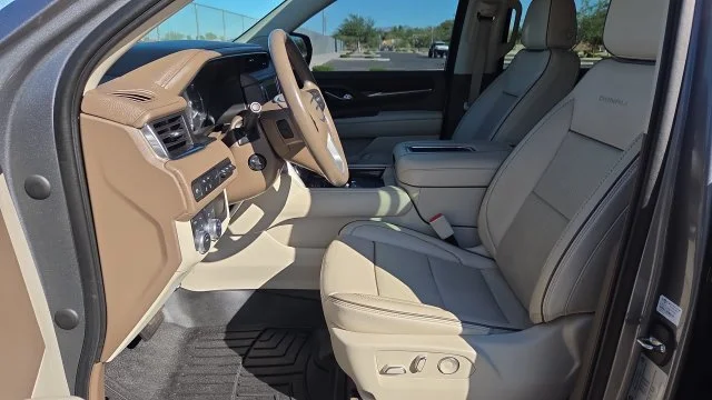 Used 2021 Gray GMC Denali image 12