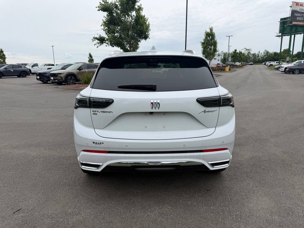 New 2026 Iridescent White Tricoat Buick Avenir image 5