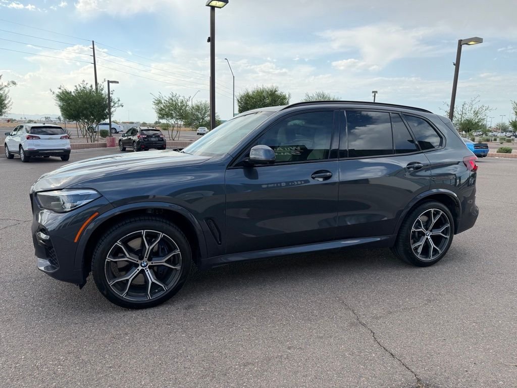 Used 2022 Gray BMW M50i image 12