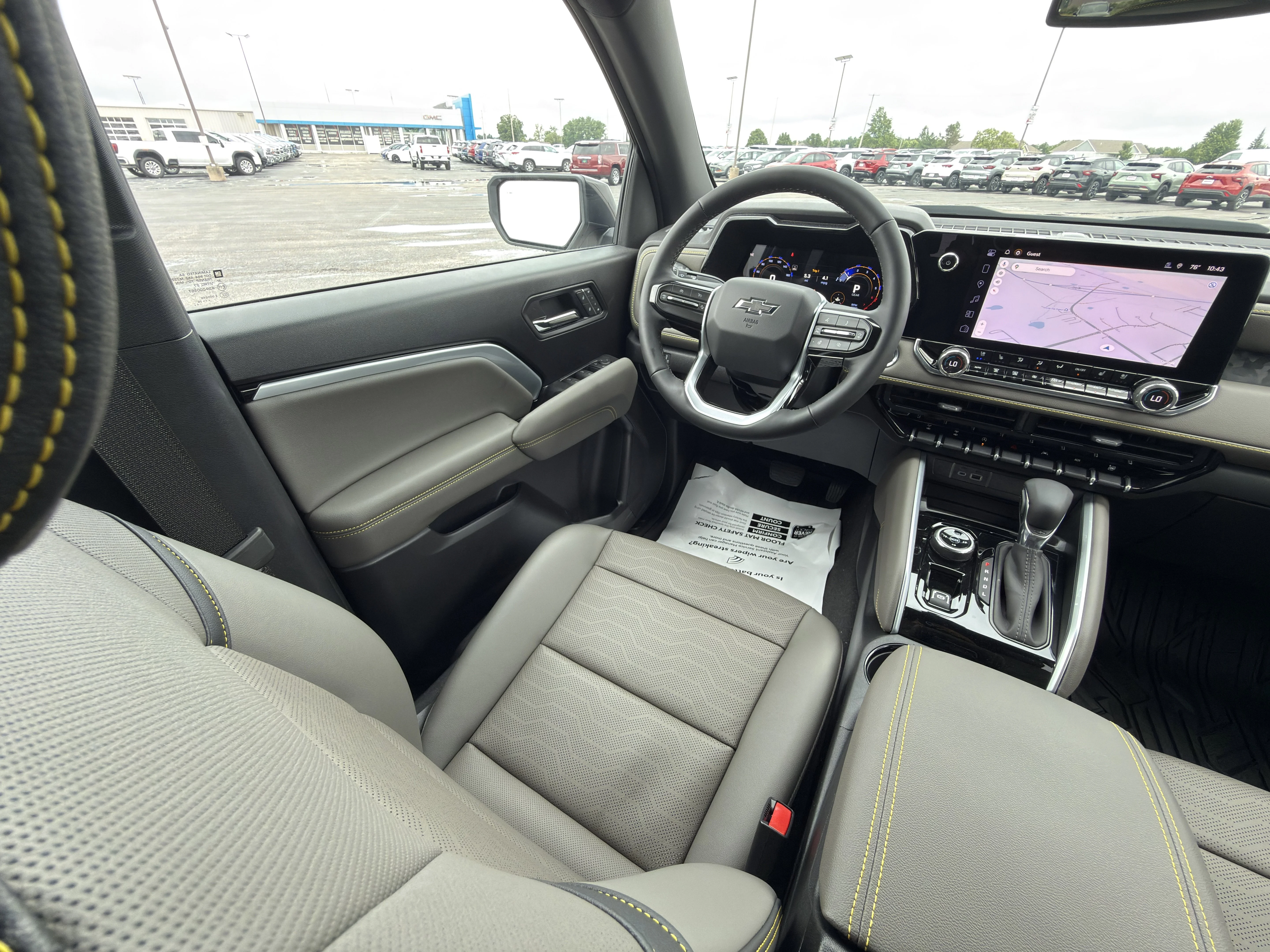 2026 Chevrolet Colorado ZR2 - Photo 17