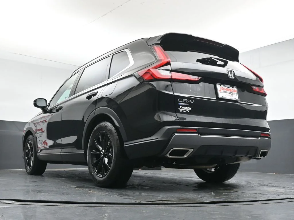 Used 2024  Honda Sport image 36