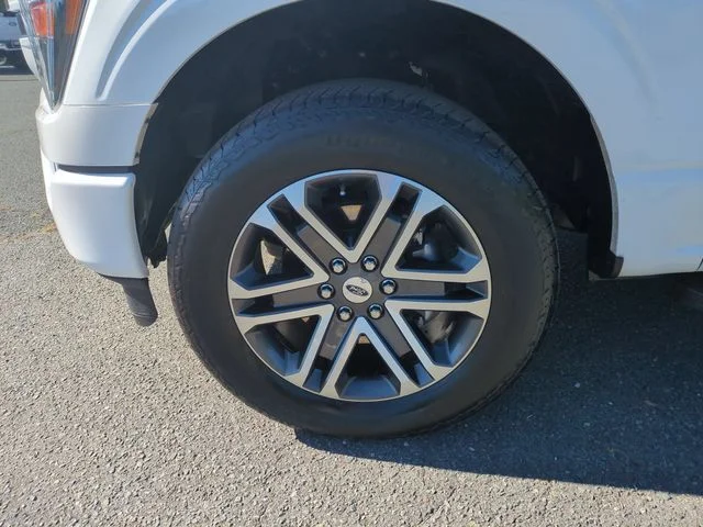 Used 2023 White Ford XL image 10