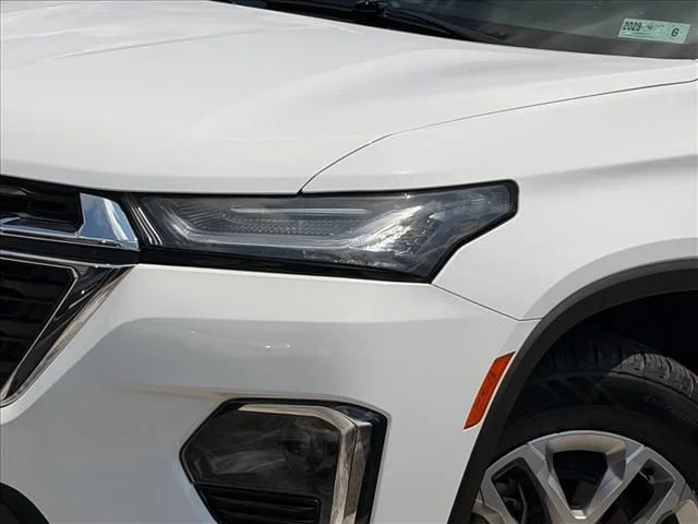 Used 2023 White Chevrolet LS image 16