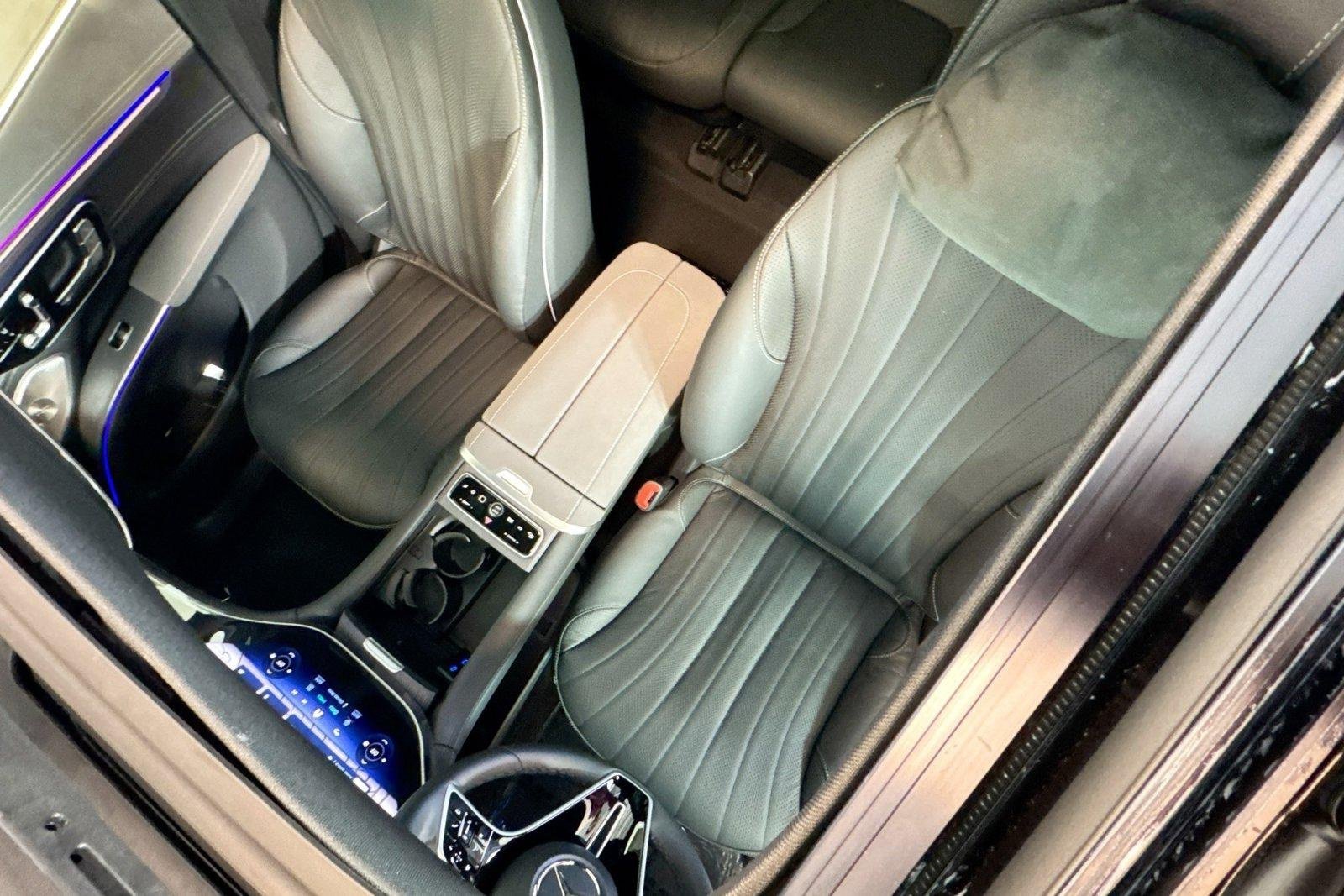 New 2026 Manufaktur Alpine Grey Mercedes-Benz EQS 400 image 19