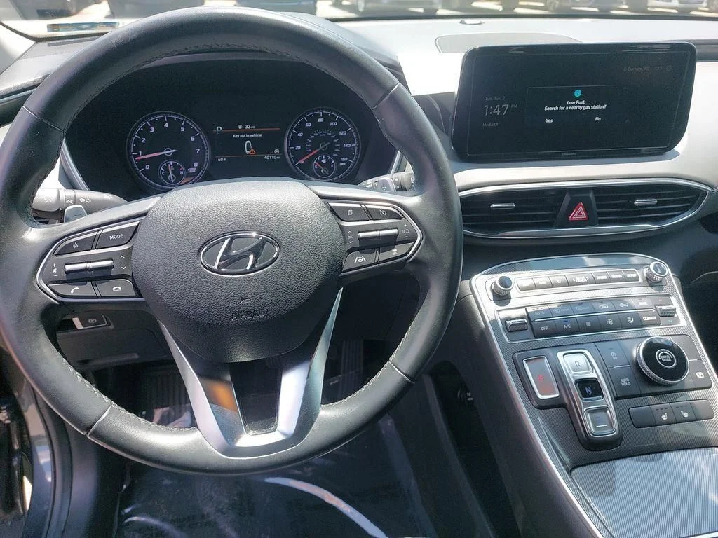 Used 2023 Gray Hyundai SEL image 16