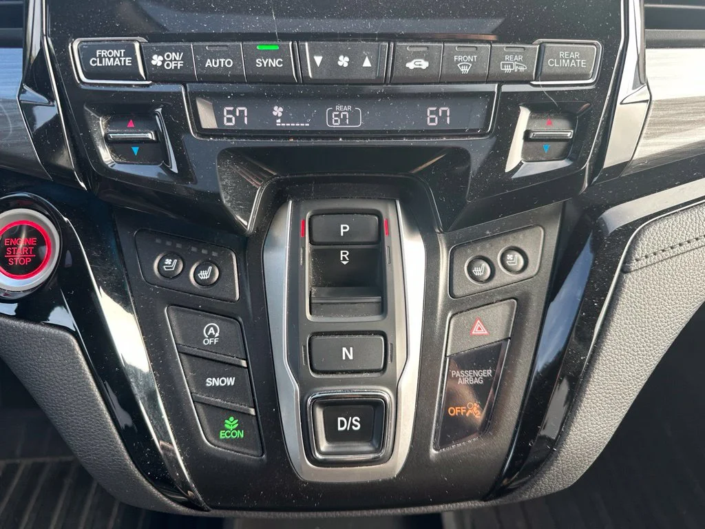 Used 2021 Black Honda Elite image 15