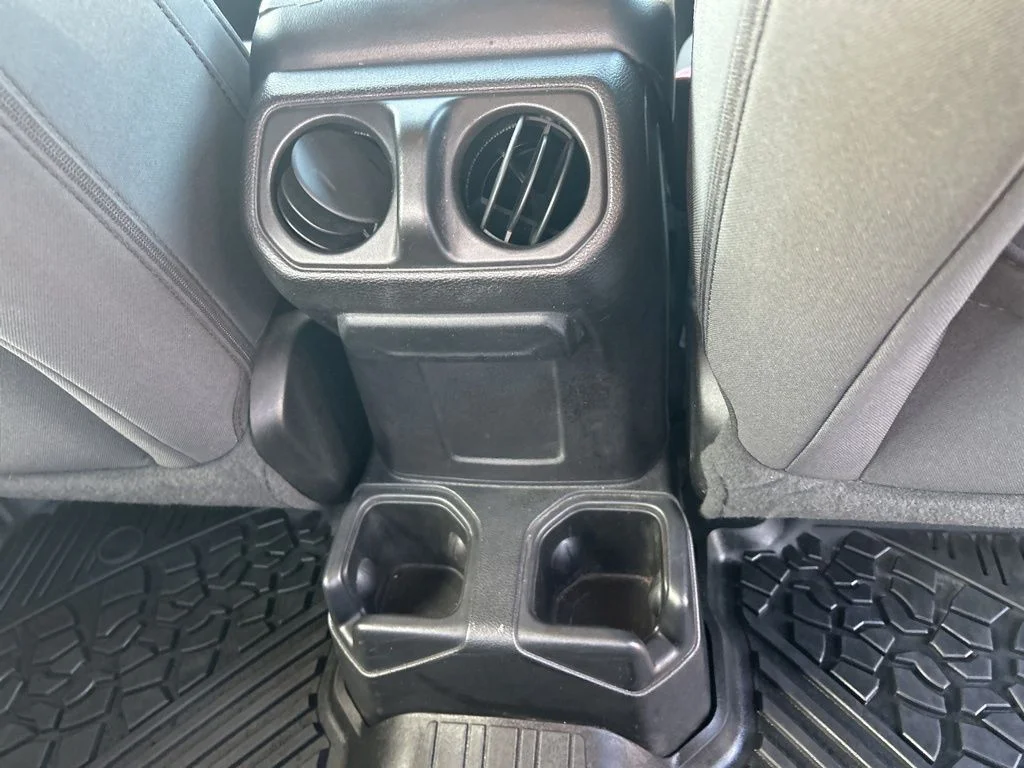 Used 2020 Beige Jeep Sport image 28