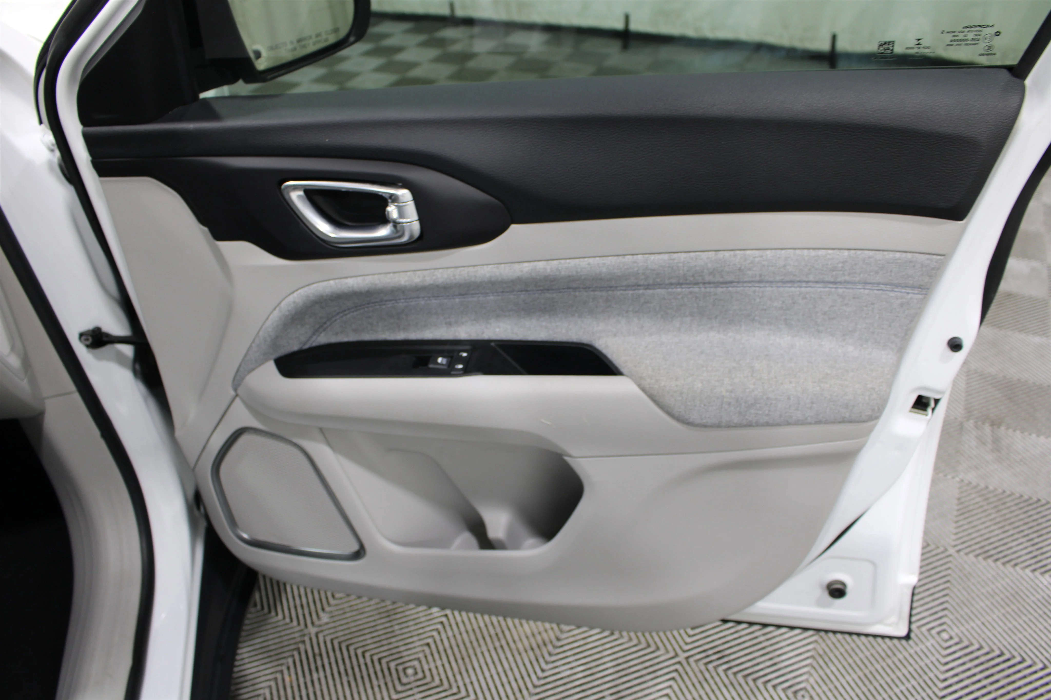 2022 Jeep Compass Latitude - Photo 26