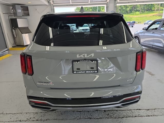 Used 2023 Gray Kia SX image 4