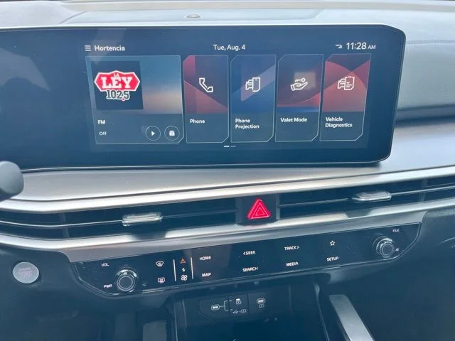 Used 2025 Red Kia LX image 11