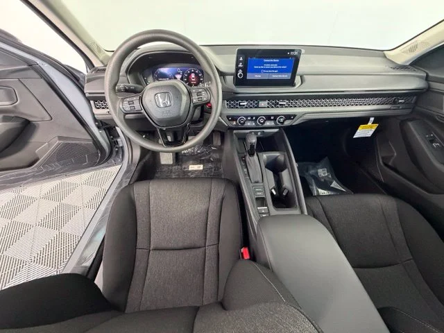New 2026 Urban Gray Pearl Honda SE image 14