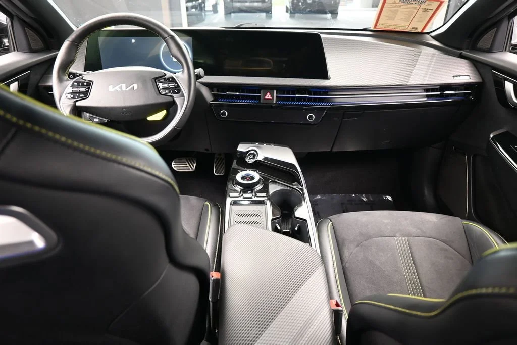 2023 Kia EV6 GT | CarEdge | CarEdge
