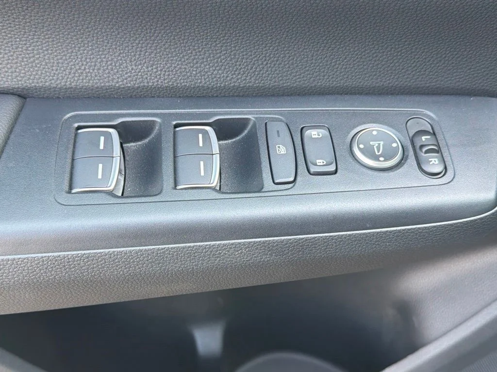 Used 2025 Gray Honda EX-L image 26