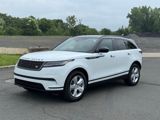2026 Land Rover Range Rover Velar P250 S's photo