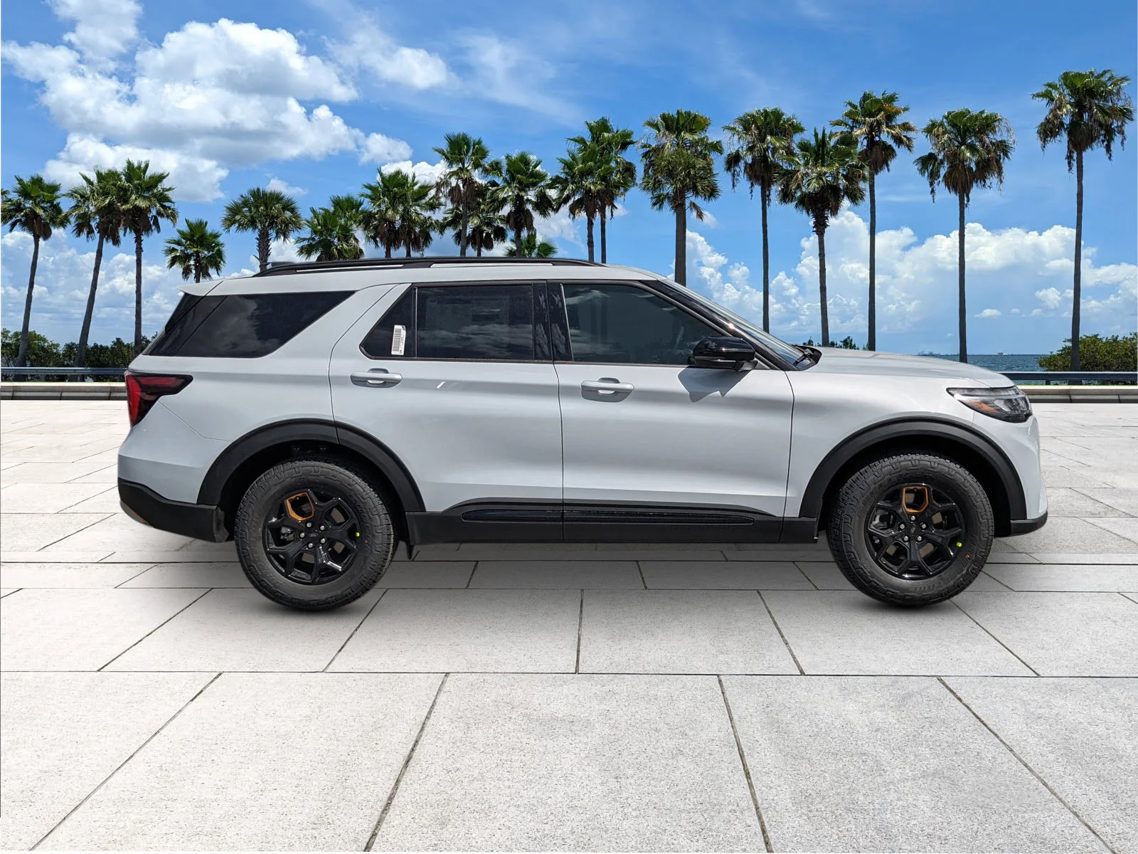 New 2026 Space White Metallic Ford Tremor® image 8