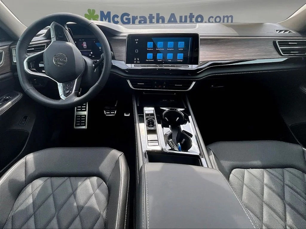 New 2026 White Volkswagen 2.0T SEL Premium R-Line image 5