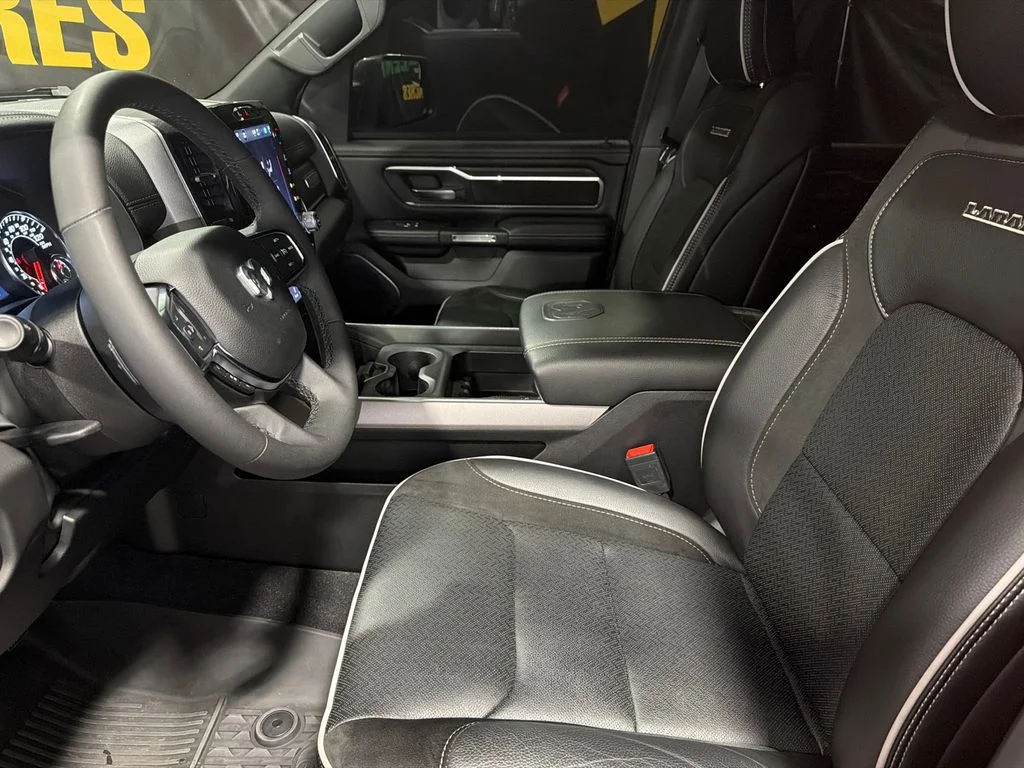 2025 RAM Ram 1500 Pickup Laramie - Photo 16