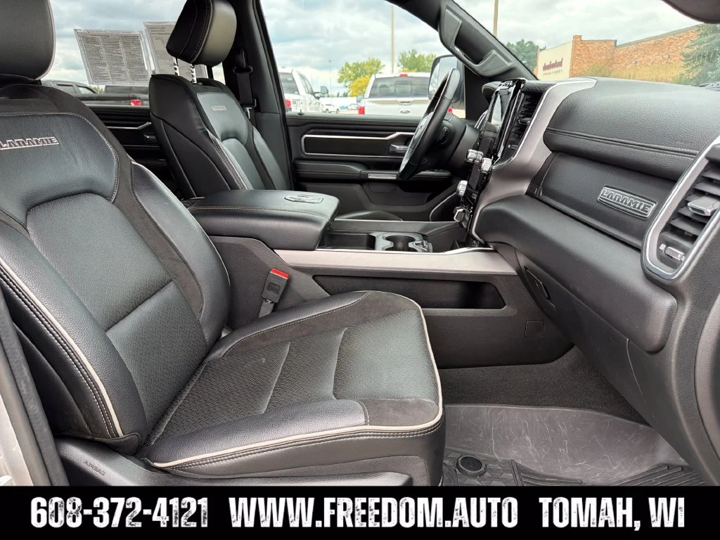 Used 2023 Billet Silver Metallic Clearcoat Ram Laramie image 37