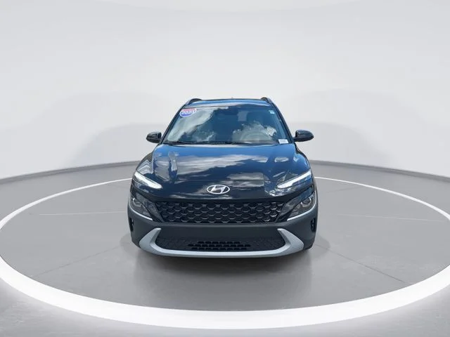 Used 2023 Black Hyundai SEL image 2