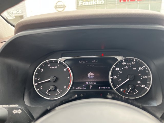 Used 2021 Gray Nissan SV image 15