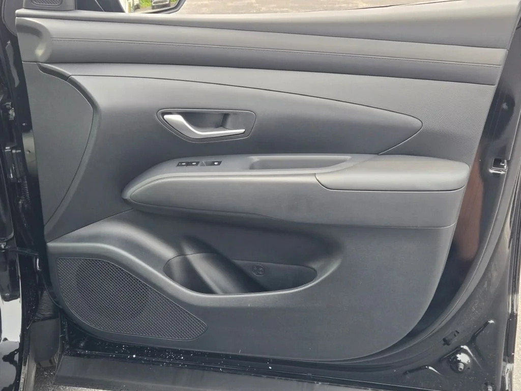 New 2026 Phantom Black Hyundai SEL image 5