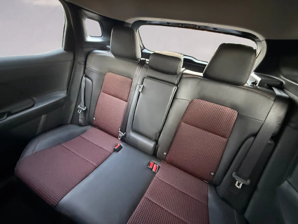 New 2027 Gray Nissan SR image 16