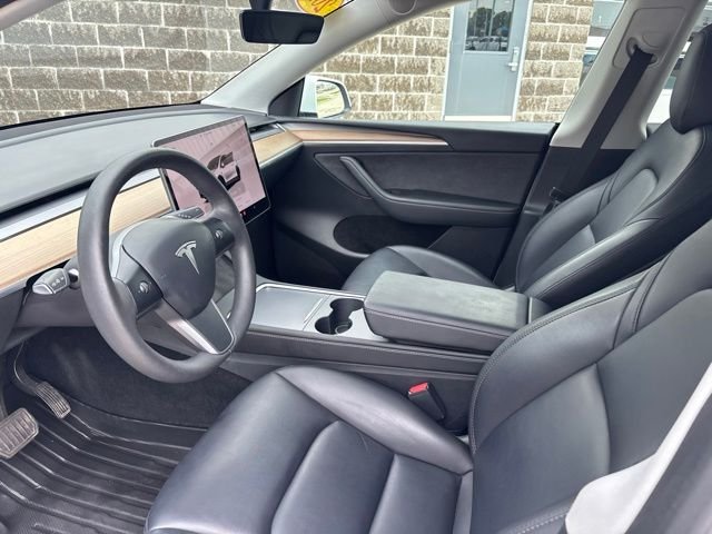 Used 2023 White Tesla Long Range image 16