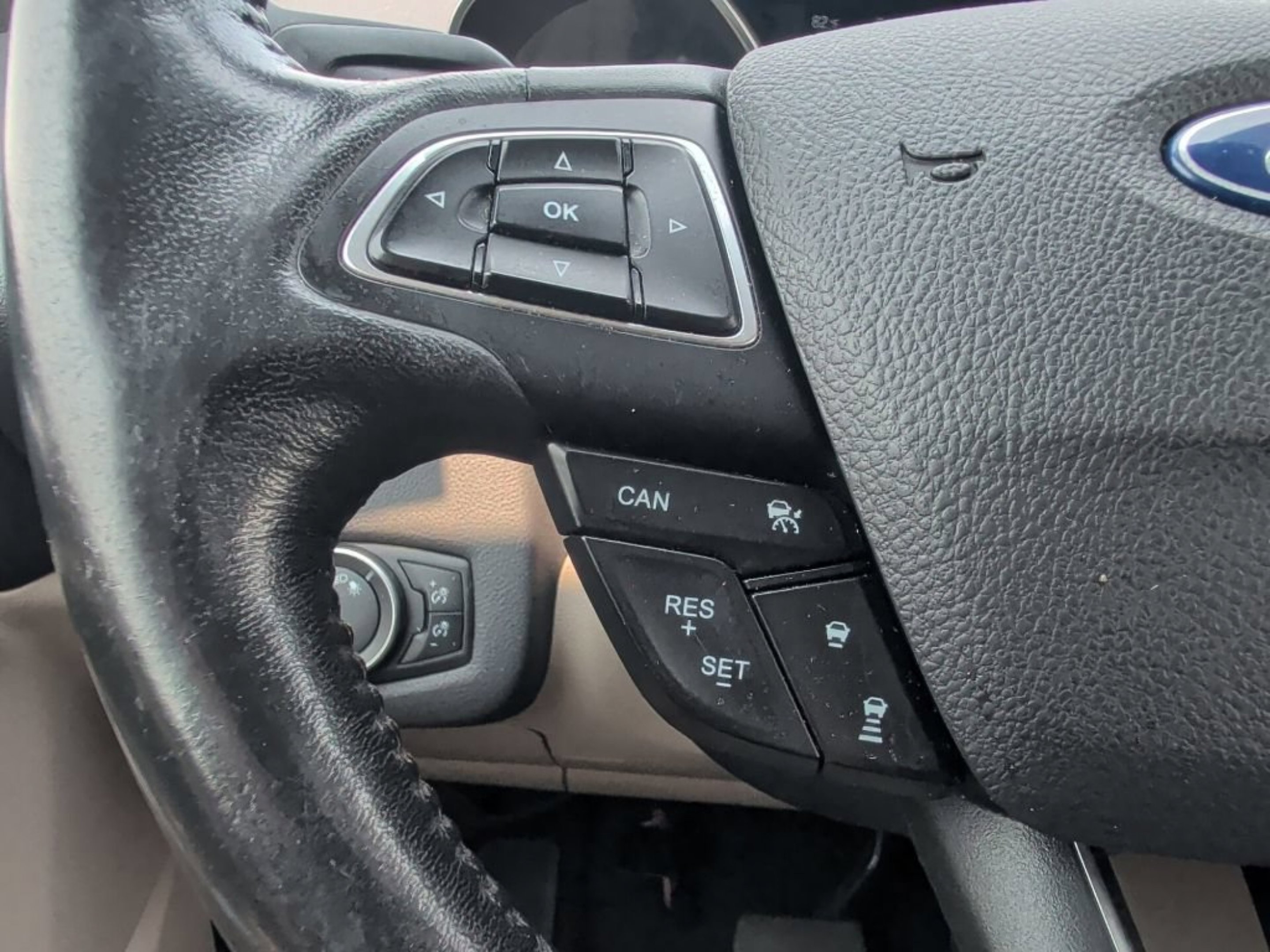 Used 2018 Blue Metallic Ford SEL image 18