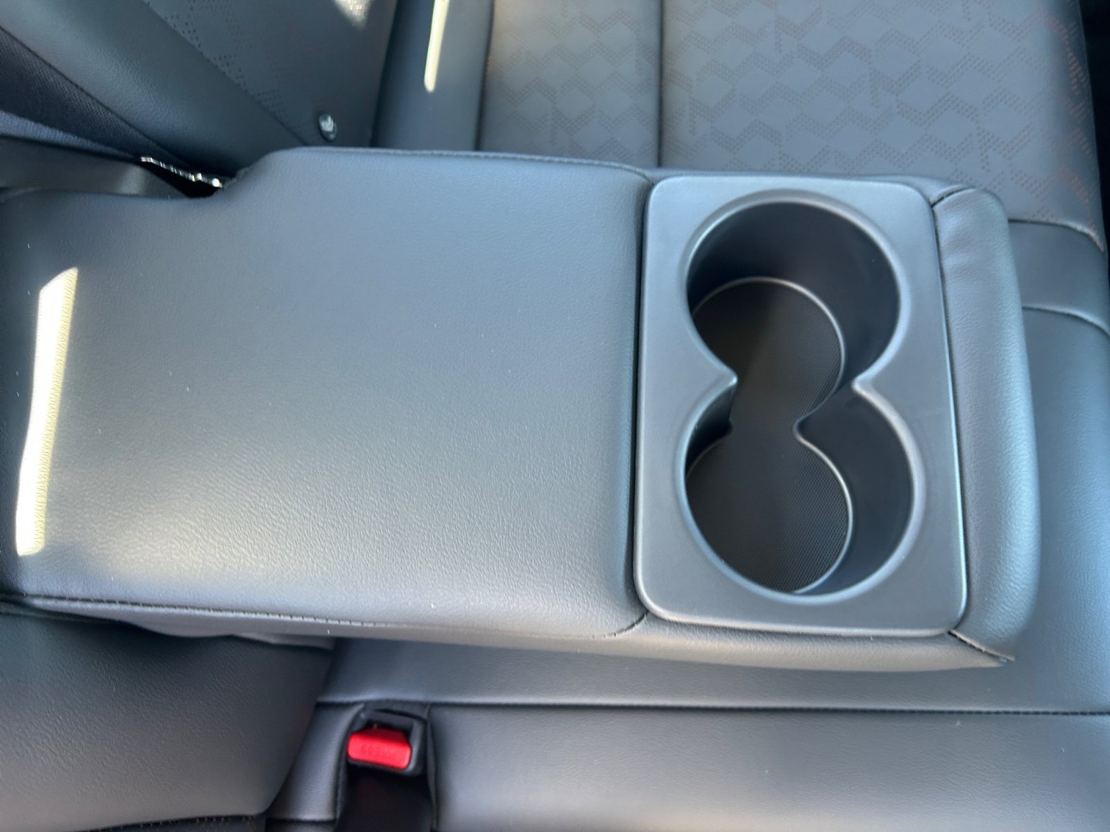 2026 Nissan Sentra SR - Photo 33
