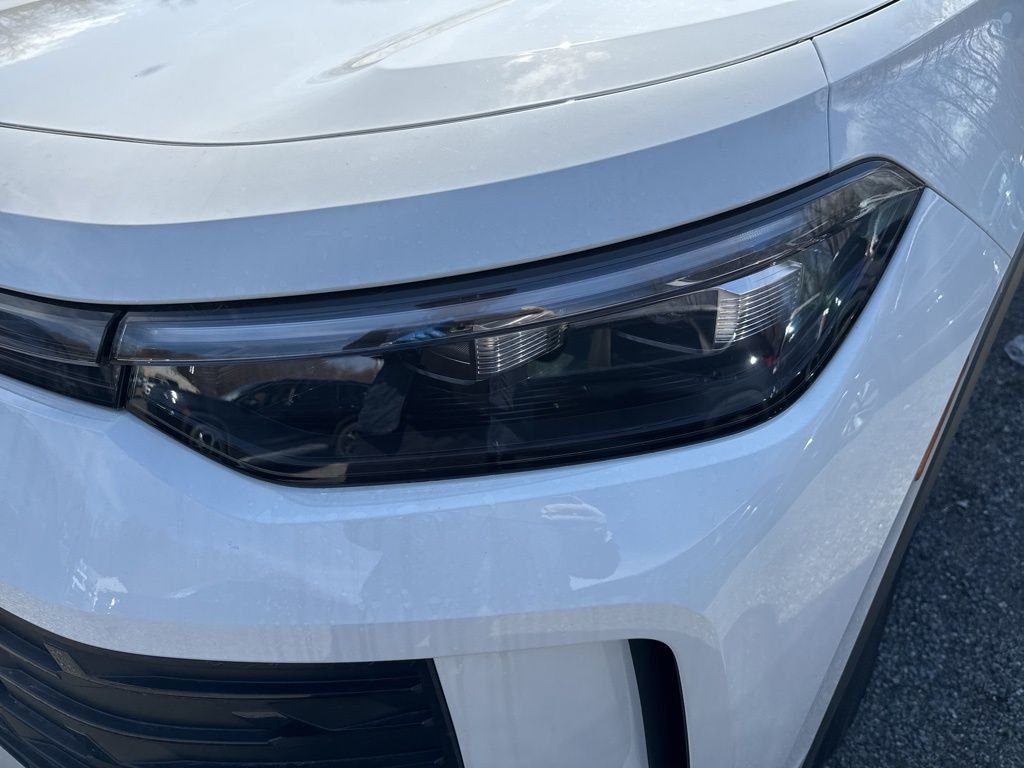 New 2025 White Volkswagen 2.0T S image 26