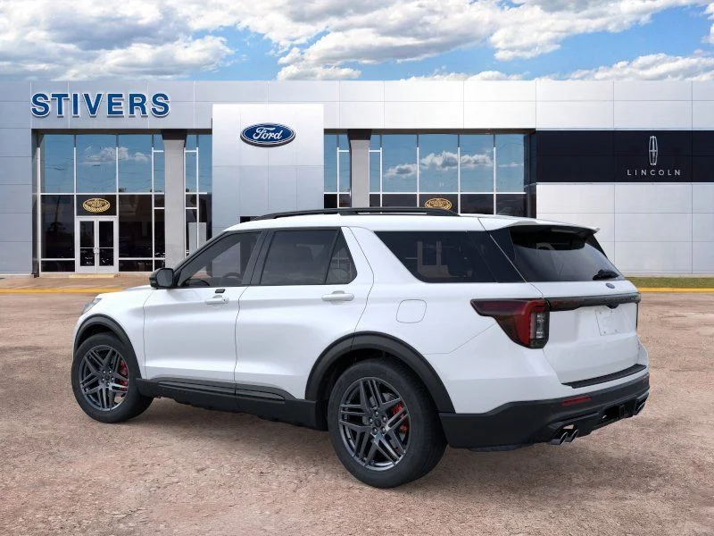 New 2026 Star White Metallic Tri-Coat Ford ST image 4