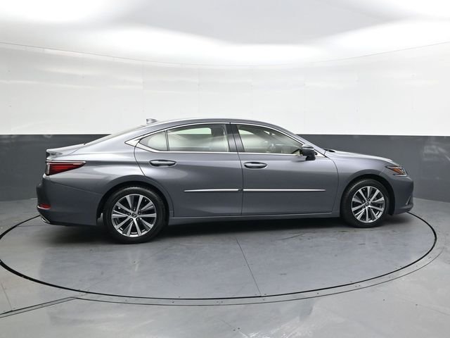 Used 2019 Gray Lexus 350 image 3