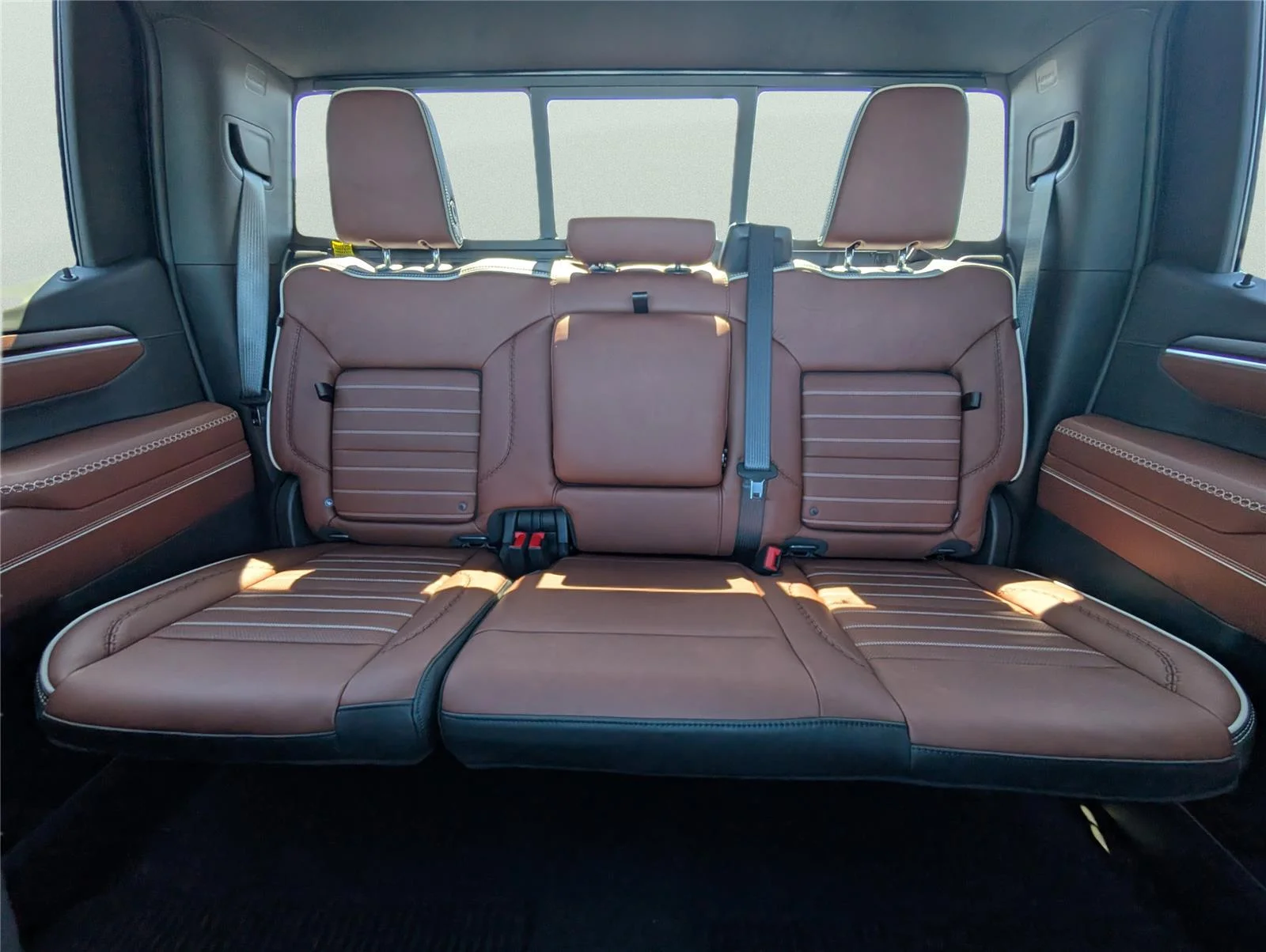 New 2026 Sterling Metallic GMC Denali Ultimate image 10